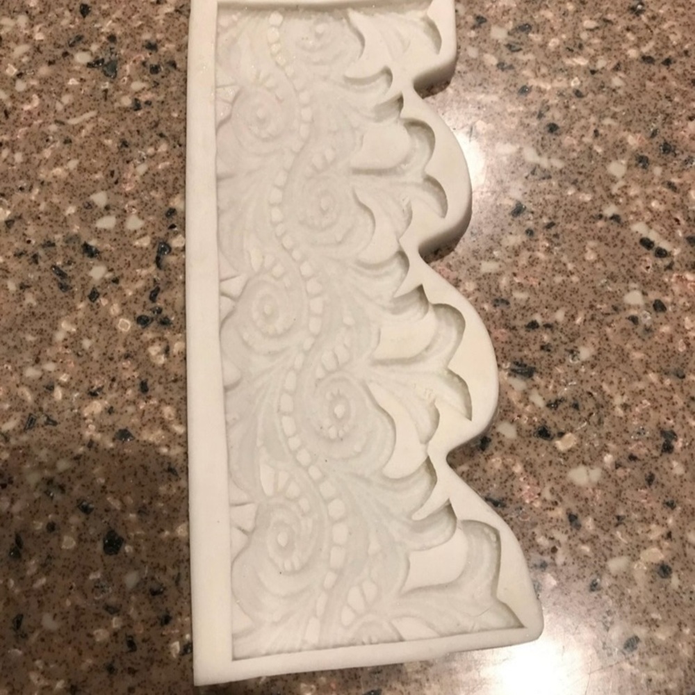 White Decorative Lace Pattern Mold